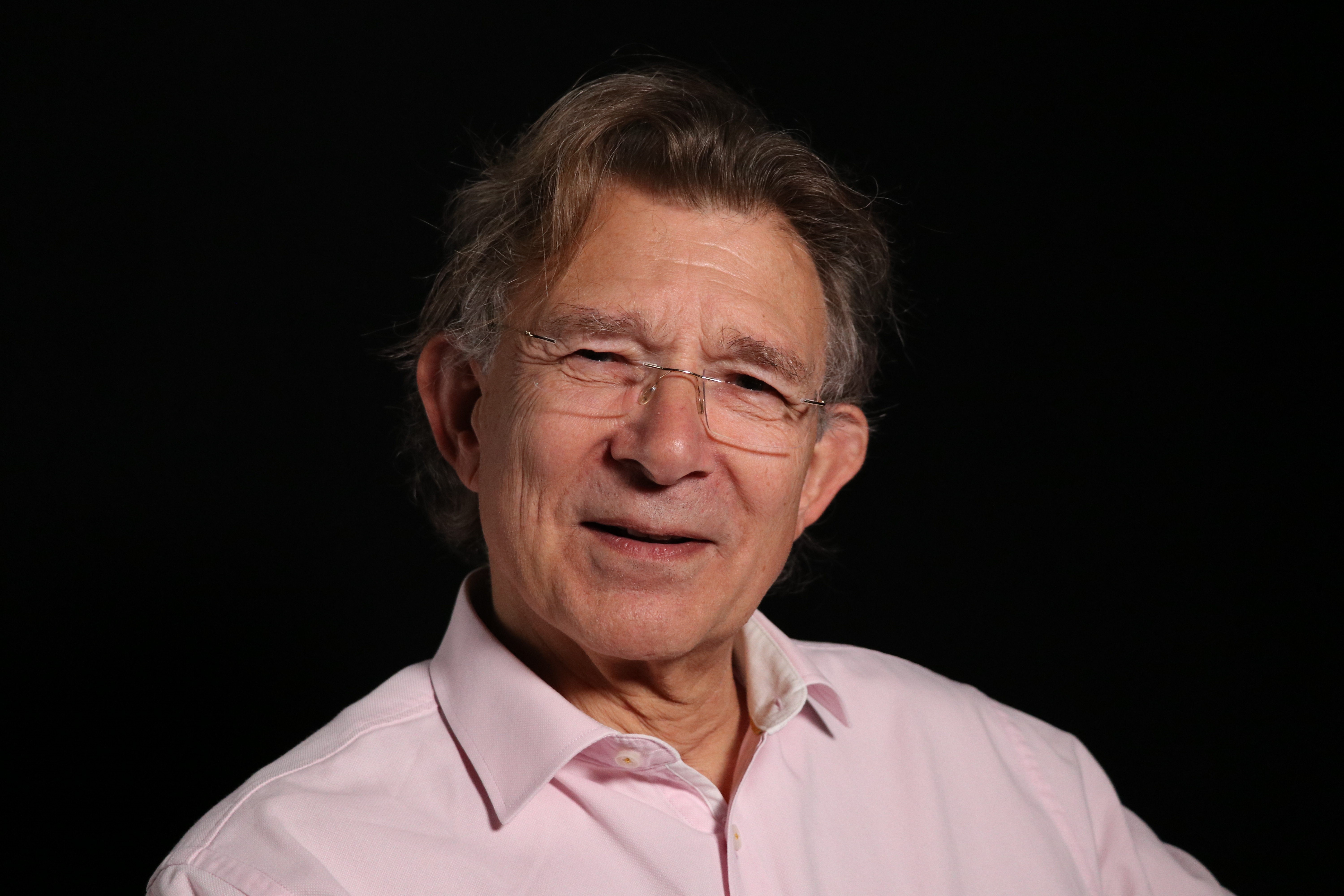 Nicholas Winton, Jr. (1952)